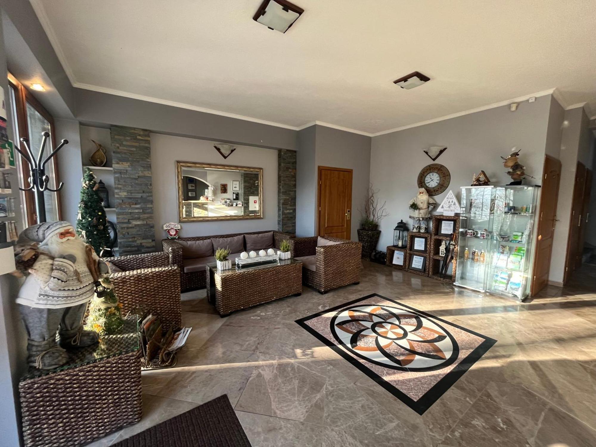 H&R Polaris Szczawnica Bed and Breakfast Εξωτερικό φωτογραφία